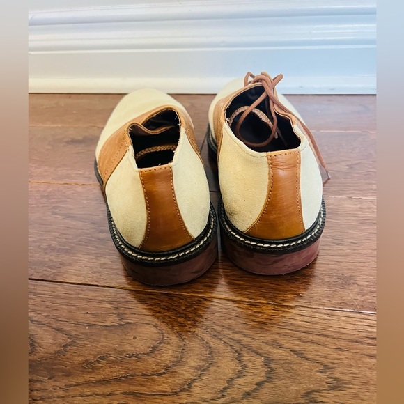 Classic Tan and Cream Men's Oxfords Jcrew - Picture 4 of 4